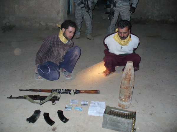 Iraqi insurgents - by Gonzo13fox from Wikimedia Commons - CC-BY-SA 3.0