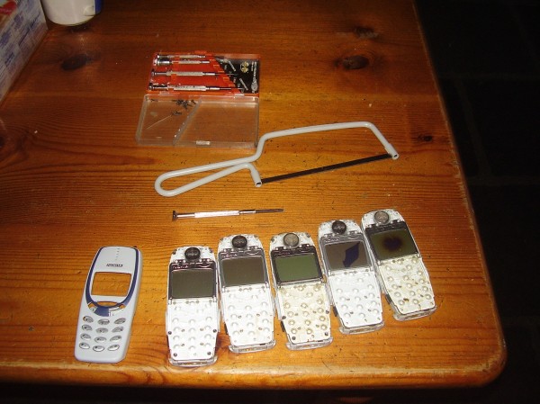 Howto repair the best phone in the world